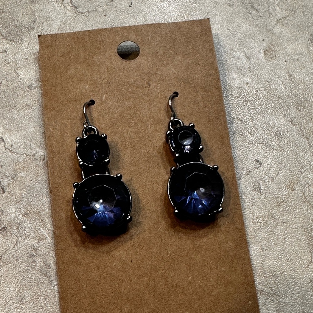Dark Blue rhinestone Drop pierced Earrings - Picture 4 of 5